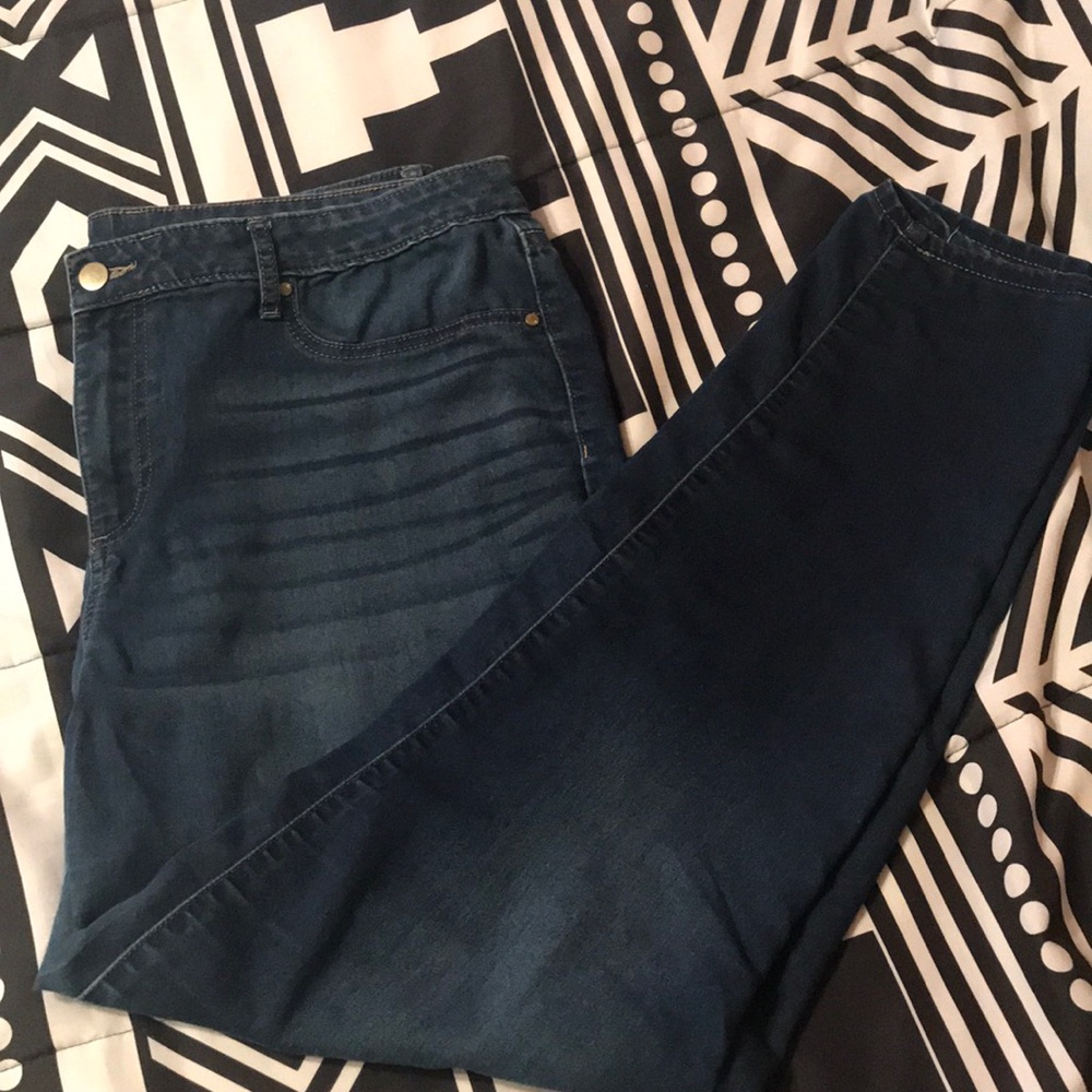 MUST GO!! Faded Glory Skinny Jeans ⚡️⚡️